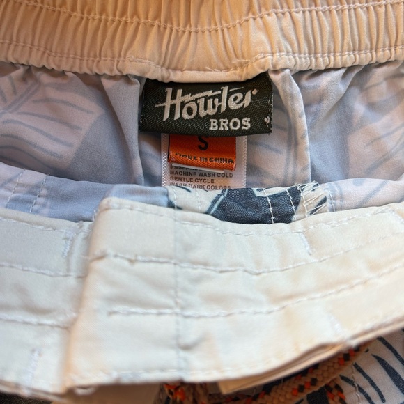 Howler Brothers youth swim trunks - Picture 2 of 3